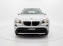 BMW X1 XDRIVE20I BUSINESS. CRUISE, NAVI, TREKHAAK.