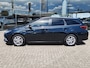 Toyota Auris Touring Sports 1.8 Hybrid Lease Pro | Pano | Trekhaak | Sensoren v/a | Stoelve