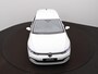 Volkswagen Golf 1.0 eTSI Life Automaat - LED - Navigatie - PDC - Side Assist - Camera - ACC