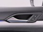 Volkswagen Golf 1.0 eTSI Life Automaat - LED - Navigatie - PDC - Side Assist - Camera - ACC