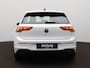 Volkswagen Golf 1.0 eTSI Life Automaat - LED - Navigatie - PDC - Side Assist - Camera - ACC