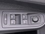 Volkswagen Golf 1.0 eTSI Life Automaat - LED - Navigatie - PDC - Side Assist - Camera - ACC