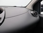 Renault Twingo 1.2 16V Dynamique | Trekhaak | Climate control | Cruise control | Bluetooth telefoonverbinding |