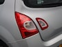 Renault Twingo 1.2 16V Dynamique | Trekhaak | Climate control | Cruise control | Bluetooth telefoonverbinding |