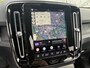 Volvo EX40 Single Motor Extended Range Plus Black Ed. 82 kWh | Adaptieve Cruise Control | Harman Kardon Audio | Stoel-/Stuurverwarming | Parkeercamera | Dodehoek Detectie | Pixel LED | Elektr. Verst. Stoelen + Geheugen | Donker Getint Glas | Warmtepomp |