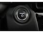 Toyota Yaris Cross 1.5 Hybrid 130 Launch Edition | All Seasons | Stootlijsten | Head-up Display | Origineel Nederlands | Two-Tone |