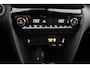 Toyota Yaris Cross 1.5 Hybrid 130 Launch Edition | All Seasons | Stootlijsten | Head-up Display | Origineel Nederlands | Two-Tone |