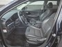 Kia Niro Hybrid 1.6 GDi DynamicLine Navigatie, Privacy glass, 18" LMV, Smart Key, Parkeersensoren voor + achter, Achteruitrijcamera