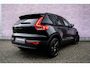 Volvo EX40 Single Motor Extended Range Plus Black Ed. 82 kWh | Adaptieve Cruise Control | Harman Kardon Audio | Stoel-/Stuurverwarming | Parkeercamera | Dodehoek Detectie | Pixel LED | Elektr. Verst. Stoelen + Geheugen | Donker Getint Glas | Warmtepomp |