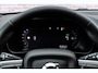 Volvo EX40 Single Motor Extended Range Plus Black Ed. 82 kWh | Adaptieve Cruise Control | Harman Kardon Audio | Stoel-/Stuurverwarming | Parkeercamera | Dodehoek Detectie | Pixel LED | Elektr. Verst. Stoelen + Geheugen | Donker Getint Glas | Warmtepomp |