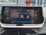 Peugeot 2008 1.2 PureTech Allure Pack EAT8 Automaat | Achterbank in delen neerklapbaar | Achteruitrijcamera | Airco (automatisch)