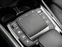 Mercedes-Benz B-klasse 180 Business Solution Luxury Trekhaak | Parkeerpakket met achteruitrijcamera | Ledkoplampen | Sfeerverlichting | Stoelverwarming. Inclusief 24 maanden MB Certified garantie voor Europa.
