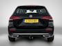 Mercedes-Benz B-klasse 180 Business Solution Luxury Trekhaak | Parkeerpakket met achteruitrijcamera | Ledkoplampen | Sfeerverlichting | Stoelverwarming. Inclusief 24 maanden MB Certified garantie voor Europa.