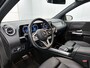 Mercedes-Benz B-klasse 180 Business Solution Luxury Trekhaak | Parkeerpakket met achteruitrijcamera | Ledkoplampen | Sfeerverlichting | Stoelverwarming. Inclusief 24 maanden MB Certified garantie voor Europa.