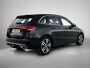 Mercedes-Benz B-klasse 180 Business Solution Luxury Trekhaak | Parkeerpakket met achteruitrijcamera | Ledkoplampen | Sfeerverlichting | Stoelverwarming. Inclusief 24 maanden MB Certified garantie voor Europa.