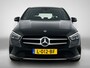 Mercedes-Benz B-klasse 180 Business Solution Luxury Trekhaak | Parkeerpakket met achteruitrijcamera | Ledkoplampen | Sfeerverlichting | Stoelverwarming. Inclusief 24 maanden MB Certified garantie voor Europa.