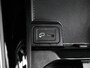Mercedes-Benz B-klasse 180 Business Solution Luxury Trekhaak | Parkeerpakket met achteruitrijcamera | Ledkoplampen | Sfeerverlichting | Stoelverwarming. Inclusief 24 maanden MB Certified garantie voor Europa.