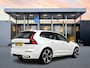 Volvo XC60 T8 Recharge Ultra Dark Executive 22" | Getint & Gelamineerd Glas | Alarmklasse 3 | Black Edition Interieur | Luchtvering | Bowers & Wilkins | Geventileerd Nappa | Massagestoelen | Head-Up | 360 Camera | Elektr. verst. Stoelen | Full LED