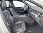 Volvo XC60 T8 Recharge Ultra Dark Executive 22" | Getint & Gelamineerd Glas | Alarmklasse 3 | Black Edition Interieur | Luchtvering | Bowers & Wilkins | Geventileerd Nappa | Massagestoelen | Head-Up | 360 Camera | Elektr. verst. Stoelen | Full LED