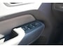 Volvo XC60 2.0 T6 Plug-in hybrid AWD Plus Dark Long Range | Harman Kardon | Elektrische verstelbare voorstoelen incl. geheugen | Adaptieve cruise control incl. BLIS | Stuurwielverwarming | Stoelverwarming voor & achter | Panoramisch schuif/kanteldak |