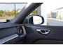 Volvo XC60 2.0 T6 Plug-in hybrid AWD Plus Dark Long Range | Harman Kardon | Elektrische verstelbare voorstoelen incl. geheugen | Adaptieve cruise control incl. BLIS | Stuurwielverwarming | Stoelverwarming voor & achter | Panoramisch schuif/kanteldak |