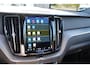 Volvo XC60 2.0 T6 Plug-in hybrid AWD Plus Dark Long Range | Harman Kardon | Elektrische verstelbare voorstoelen incl. geheugen | Adaptieve cruise control incl. BLIS | Stuurwielverwarming | Stoelverwarming voor & achter | Panoramisch schuif/kanteldak |