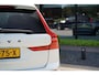Volvo XC60 2.0 T6 Plug-in hybrid AWD Plus Dark Long Range | Harman Kardon | Elektrische verstelbare voorstoelen incl. geheugen | Adaptieve cruise control incl. BLIS | Stuurwielverwarming | Stoelverwarming voor & achter | Panoramisch schuif/kanteldak |
