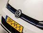 Volkswagen Golf 1.4 TSI PHEV GTE 204Pk Automaat (VIRTUAL COCKPIT, APPLE CARPLAY, GROOT NAVI, KEYLESS, CAMERA, STOELVERWARMING, SPORTSTOELEN, ADAPTIVE CRUISE, GETINT GLAS, NIEUWSTAAT)