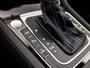 Volkswagen Golf 1.4 TSI PHEV GTE 204Pk Automaat (VIRTUAL COCKPIT, APPLE CARPLAY, GROOT NAVI, KEYLESS, CAMERA, STOELVERWARMING, SPORTSTOELEN, ADAPTIVE CRUISE, GETINT GLAS, NIEUWSTAAT)