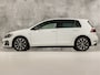 Volkswagen Golf 1.4 TSI PHEV GTE 204Pk Automaat (VIRTUAL COCKPIT, APPLE CARPLAY, GROOT NAVI, KEYLESS, CAMERA, STOELVERWARMING, SPORTSTOELEN, ADAPTIVE CRUISE, GETINT GLAS, NIEUWSTAAT)