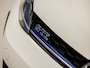 Volkswagen Golf 1.4 TSI PHEV GTE 204Pk Automaat (VIRTUAL COCKPIT, APPLE CARPLAY, GROOT NAVI, KEYLESS, CAMERA, STOELVERWARMING, SPORTSTOELEN, ADAPTIVE CRUISE, GETINT GLAS, NIEUWSTAAT)