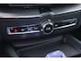 Volvo XC60 T8 Plug-in hybrid Ultra Black Edition | FACELIFT | ACC | Luchtvering | Panoramadak | Bowers&Wilkins | 360° Camera | Massage | Head-Up