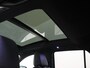 Volkswagen T-Roc 1.5 TSI R-Line Business | Panoramadak | Trekhaak | BEATS audio | Black style | Parkeerassistent | Keyless | Achteruitrijcamera | Stoelverwarming |