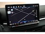 Volkswagen T-Roc 1.5 eTSI 150pk DSG R-Line Black Style Panoramadak Trekhaak Camera Stoelverwarming Navigatie