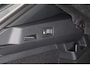 Volkswagen T-Roc 1.5 eTSI 150pk DSG R-Line Black Style Panoramadak Trekhaak Camera Stoelverwarming Navigatie