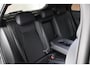 Volkswagen T-Roc 1.5 eTSI 150pk DSG R-Line Black Style Panoramadak Trekhaak Camera Stoelverwarming Navigatie