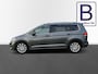 Volkswagen Touran 1.8 TSI Highline /Pano/Led/Clima/Camera/Carplay/Navi/Park. ass./17"/