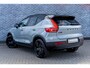 Volvo EX40 Single Motor Extended Range Plus Black Ed. 82 kWh | Adaptieve Cruise Control | Harman Kardon Audio | Stoel-/Stuurverwarming | Parkeercamera | Dodehoek Detectie | Pixel LED | Elektr. Verst. Stoelen + Geheugen | Donker Getint Glas | Warmtepomp |