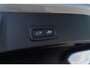 Volvo EX40 Single Motor Extended Range Plus Black Ed. 82 kWh | Adaptieve Cruise Control | Harman Kardon Audio | Stoel-/Stuurverwarming | Parkeercamera | Dodehoek Detectie | Pixel LED | Elektr. Verst. Stoelen + Geheugen | Donker Getint Glas | Warmtepomp |