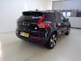Volvo XC40 Recharge Core | Cruise Control | Parkeercamera | High Performance Audio | Stoel-/Stuurverwarming | Donker Getint Glas | All Season Banden | Standverwarming | Uitschuifbare Beensteunen |