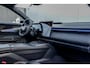 Lynk & Co 08 345PK More | 200km Hybride | Stoelmassage, Verwarming en Ventilatie | Panoramadak | Matrix LED | Harman Kardon | 360° Camera | Getint glas | Bestuurdersstoel met geheugen | Sfeerverlichting | Apple Carplay, Dodehoekassistent | Adaptive Cruise Contol