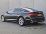 Audi A5 Sportback 40 TFSI Launch edition Sport / Facelift / Assitentie pakket Rijden / Assistentie pakket Parking / Trekgewicht 1500 kg / Elektrische achterklep / Stoelen met massage functie / Stoelverwarming / Adaptief cruise control / Achteruitrijcamera / Keyless Entry/Start /