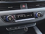 Audi A5 Sportback 40 TFSI Launch edition Sport / Facelift / Assitentie pakket Rijden / Assistentie pakket Parking / Trekgewicht 1500 kg / Elektrische achterklep / Stoelen met massage functie / Stoelverwarming / Adaptief cruise control / Achteruitrijcamera / Keyless Entry/Start /