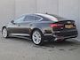 Audi A5 Sportback 40 TFSI Launch edition Sport / Facelift / Assitentie pakket Rijden / Assistentie pakket Parking / Trekgewicht 1500 kg / Elektrische achterklep / Stoelen met massage functie / Stoelverwarming / Adaptief cruise control / Achteruitrijcamera / Keyless Entry/Start /