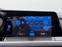 Volkswagen Golf 1.0 TSI Life Navigatie - PDC - Side Assist - Camera - ACC - Sfeerverlichting