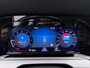 Volkswagen Golf 1.0 TSI Life Navigatie - PDC - Side Assist - Camera - ACC - Sfeerverlichting