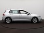 Volkswagen Golf 1.0 TSI Life Navigatie - PDC - Side Assist - Camera - ACC - Sfeerverlichting
