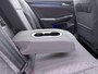 Volkswagen Golf 1.0 TSI Life Navigatie - PDC - Side Assist - Camera - ACC - Sfeerverlichting