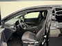 Toyota C-HR / C-HR+ 2.0 Plug-in Hybrid 220 Dynamic - Camera - Dodehoek