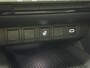 Toyota C-HR / C-HR+ 2.0 Plug-in Hybrid 220 Dynamic - Camera - Dodehoek